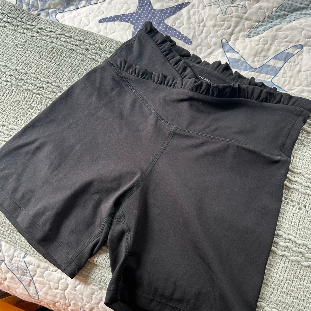 Sincerely Jules Black Bike Shorts Streamlined Design